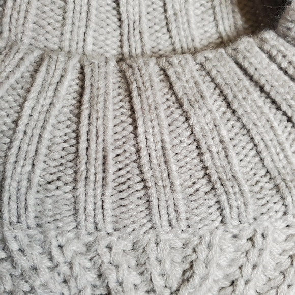 Grey Crewneck Sweater w/ Bishop Sleeves - Picture 2 of 10